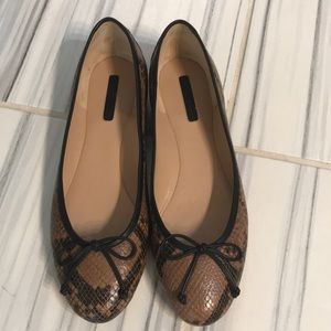 NWT Longchamp snake ballerina flats 38